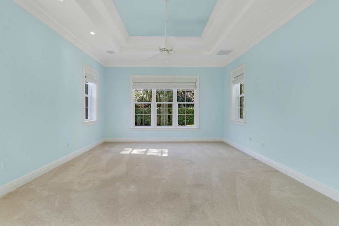 For Sale: $2,050,000 (3 beds, 3 baths, 2968 Square Feet)