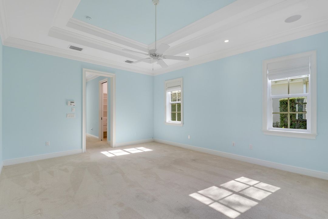 For Sale: $2,050,000 (3 beds, 3 baths, 2968 Square Feet)