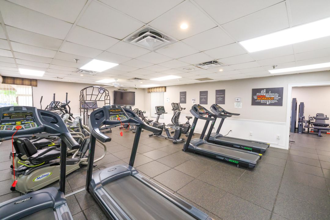 En Venta: $375,000 (3 camas, 2 baños, 1920 Pies cuadrados)