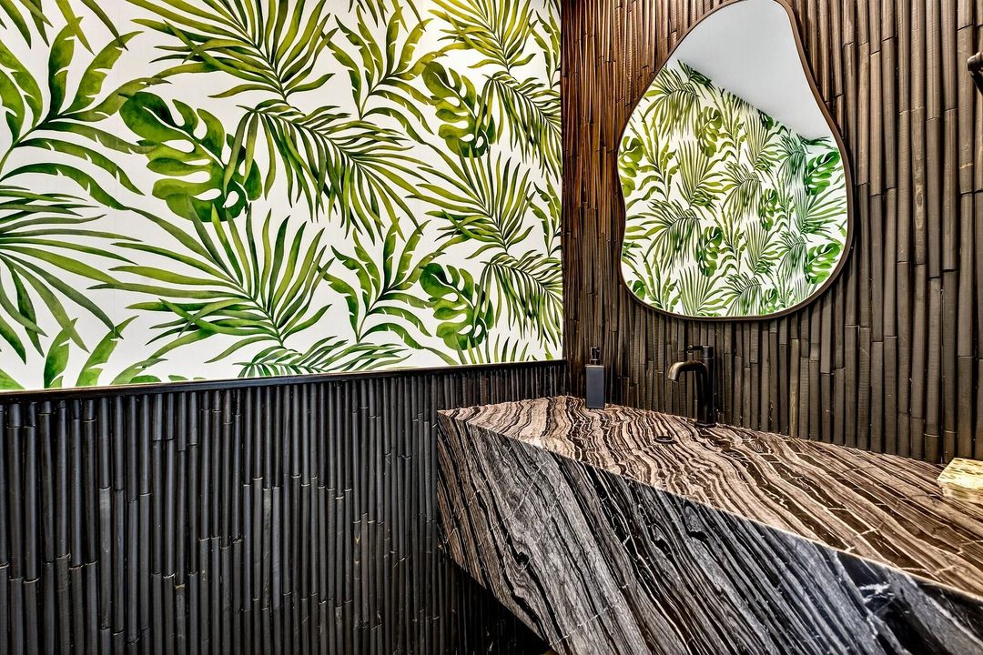 En Venta: $1,895,000 (4 camas, 2 baños, 2778 Pies cuadrados)