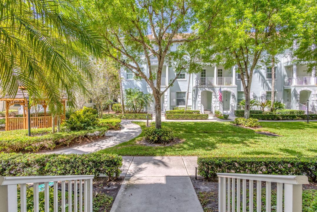 出租: $3,500 (3 贝兹, 2 浴室, 2163 平方英尺)