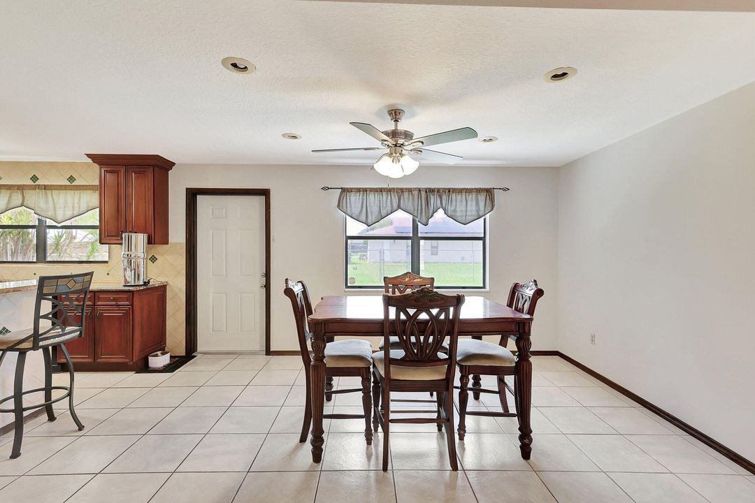 For Rent: $2,600 (3 beds, 2 baths, 2254 Square Feet)