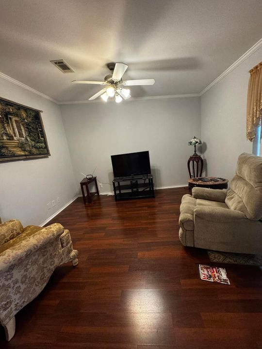 На продажу: $119,000 (3 спален, 2 ванн, 1760 Квадратных фут)