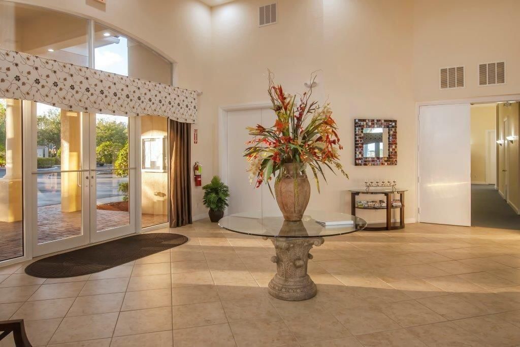 For Rent: $2,450 (3 beds, 2 baths, 1744 Square Feet)