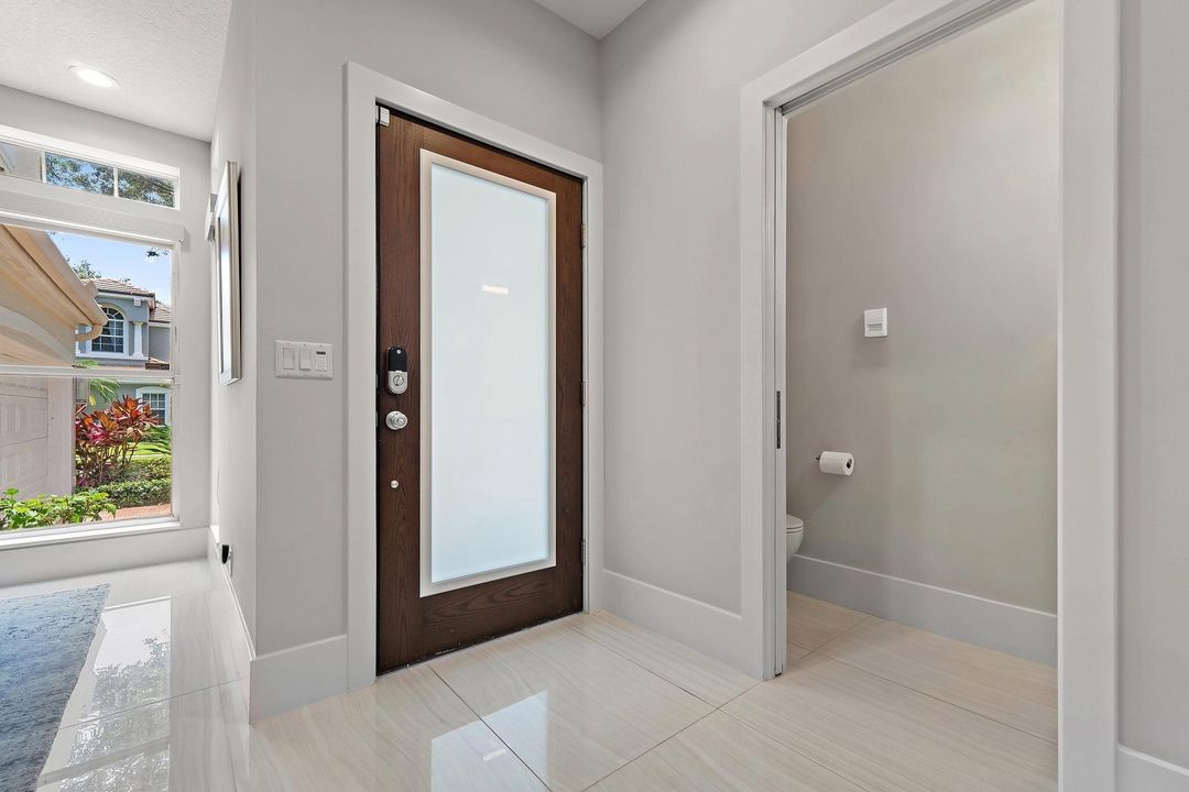 For Sale: $1,299,000 (3 beds, 2 baths, 2502 Square Feet)