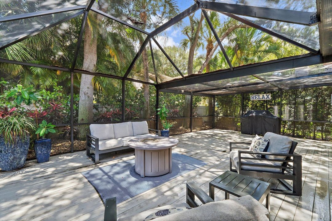 For Sale: $1,299,000 (3 beds, 2 baths, 2502 Square Feet)