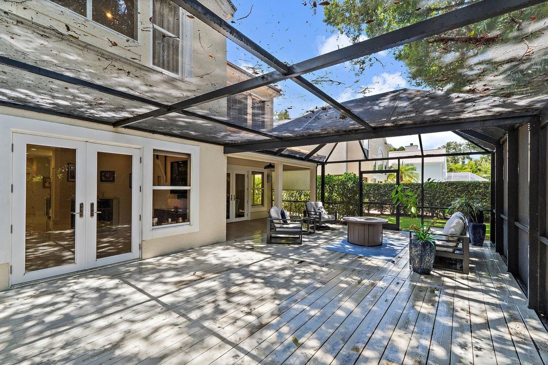 For Sale: $1,299,000 (3 beds, 2 baths, 2502 Square Feet)