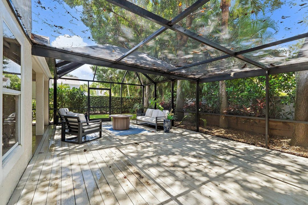 For Sale: $1,299,000 (3 beds, 2 baths, 2502 Square Feet)