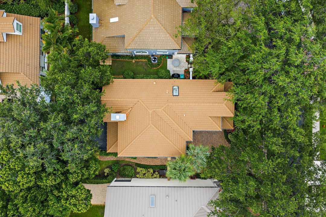 For Sale: $1,299,000 (3 beds, 2 baths, 2502 Square Feet)