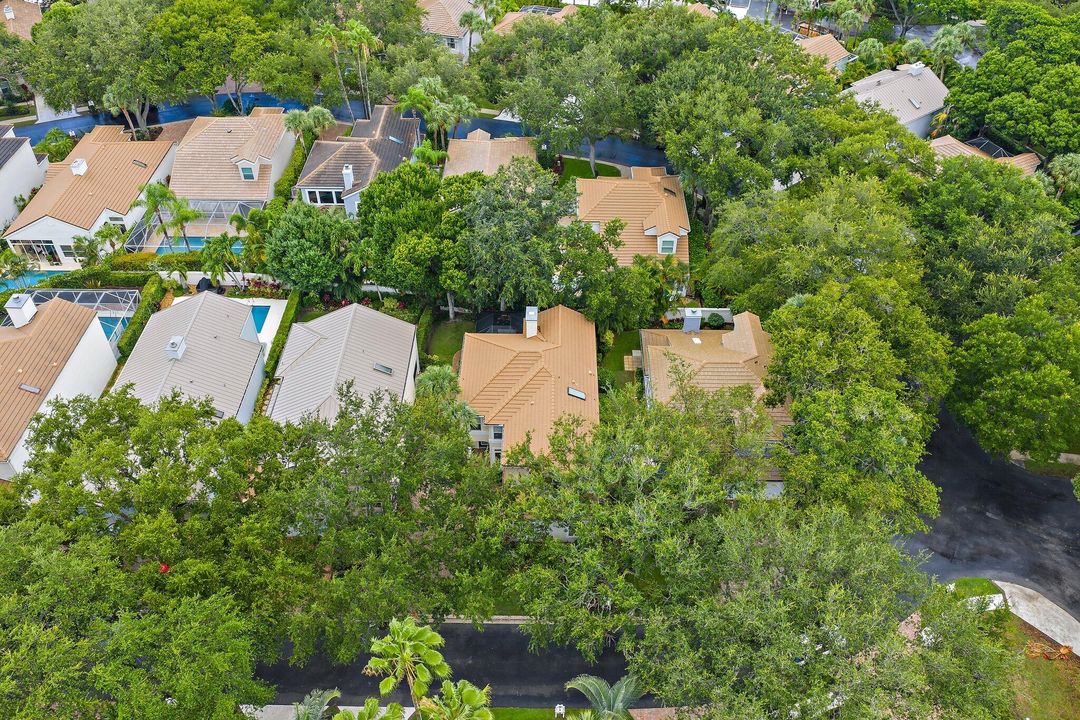 For Sale: $1,299,000 (3 beds, 2 baths, 2502 Square Feet)