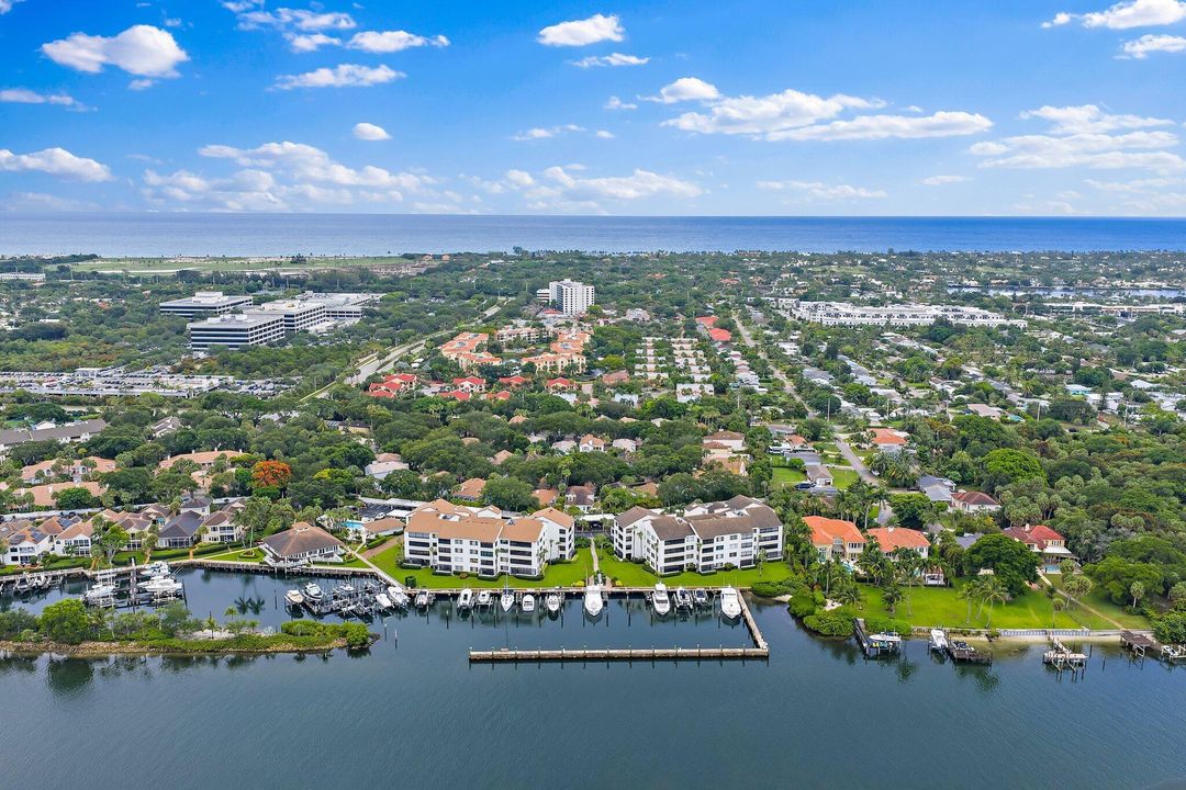 For Sale: $1,299,000 (3 beds, 2 baths, 2502 Square Feet)