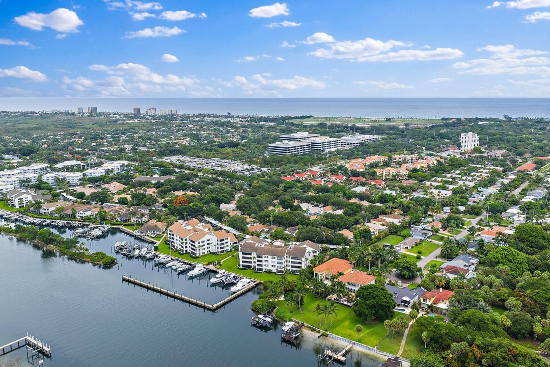 For Sale: $1,299,000 (3 beds, 2 baths, 2502 Square Feet)