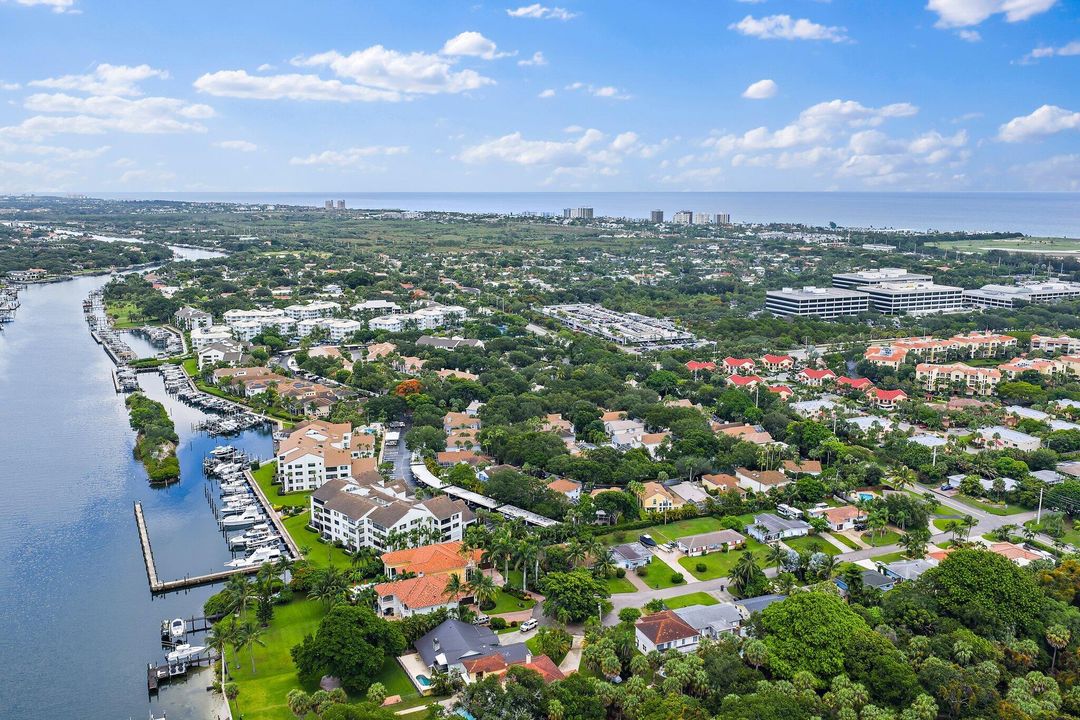 For Sale: $1,299,000 (3 beds, 2 baths, 2502 Square Feet)