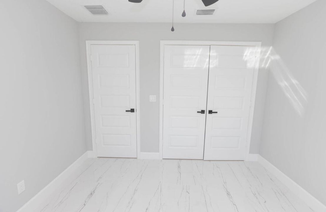 For Sale: $398,900 (3 beds, 2 baths, 1588 Square Feet)