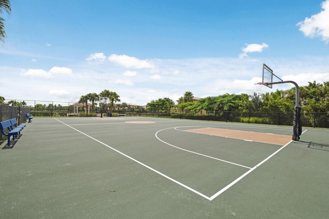 En Renta: $6,750 (4 camas, 2 baños, 2334 Pies cuadrados)