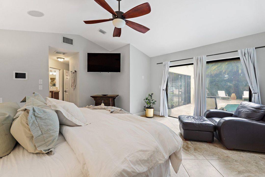 For Sale: $825,000 (3 beds, 2 baths, 1761 Square Feet)