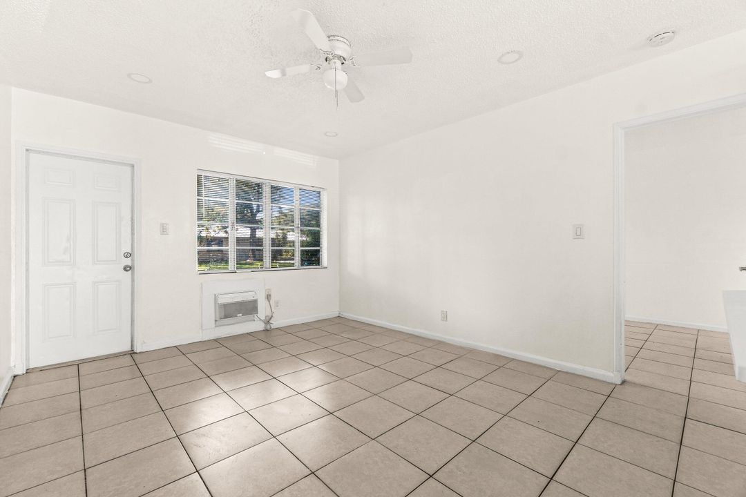 For Rent: $1,550 (1 beds, 1 baths, 625 Square Feet)