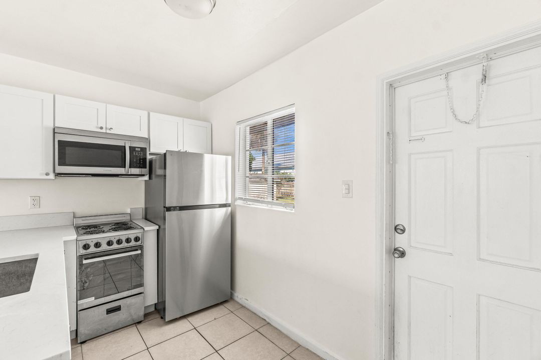 For Rent: $1,550 (1 beds, 1 baths, 625 Square Feet)