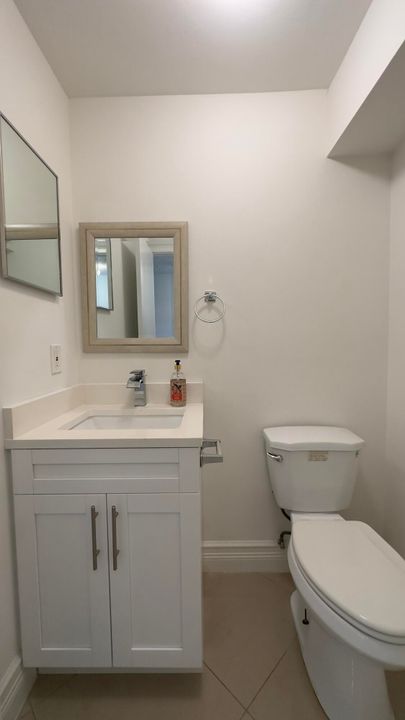 For Rent: $2,195 (3 beds, 1 baths, 1220 Square Feet)