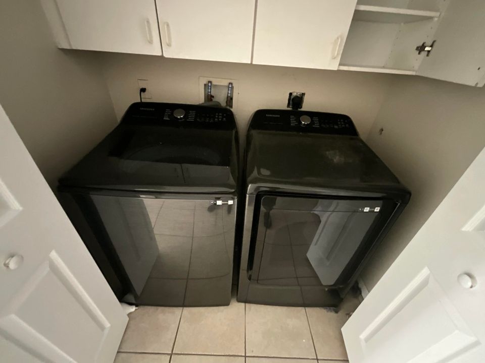 出租: $2,395 (3 贝兹, 2 浴室, 1510 平方英尺)