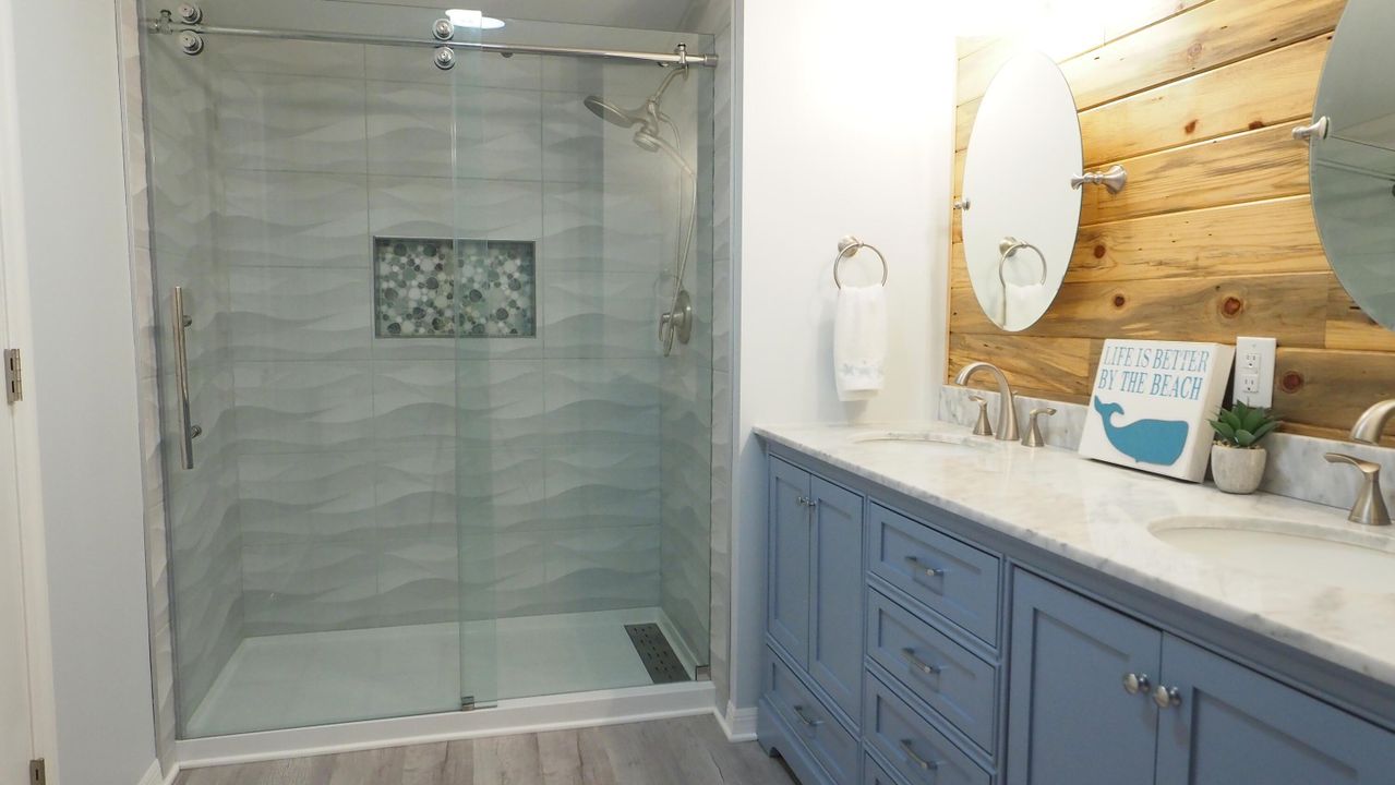 На продажу: $144,500 (3 спален, 2 ванн, 1134 Квадратных фут)