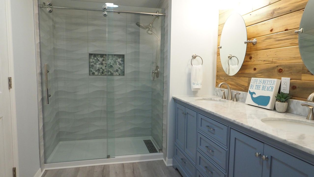 На продажу: $144,500 (3 спален, 2 ванн, 1134 Квадратных фут)