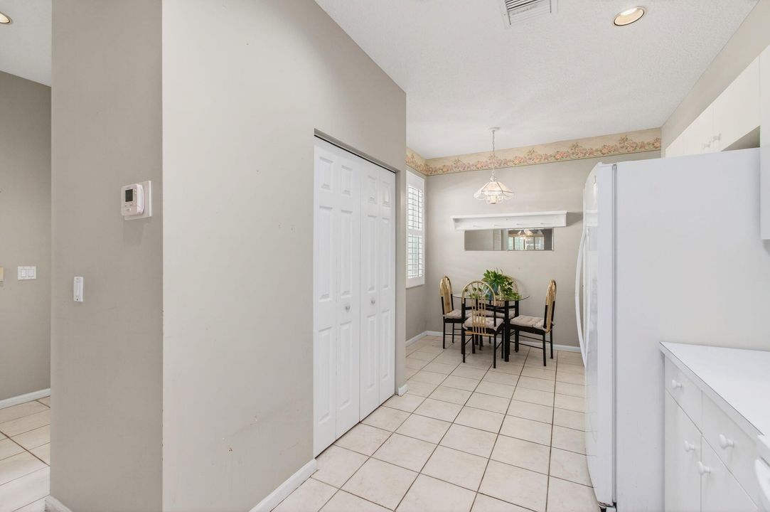 For Sale: $410,000 (3 beds, 2 baths, 1788 Square Feet)