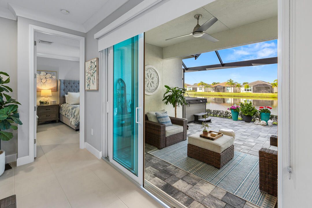 En Venta: $499,999 (2 camas, 2 baños, 1599 Pies cuadrados)