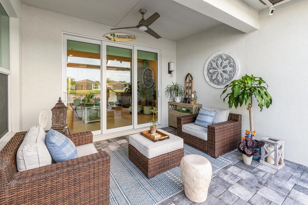 En Venta: $499,999 (2 camas, 2 baños, 1599 Pies cuadrados)