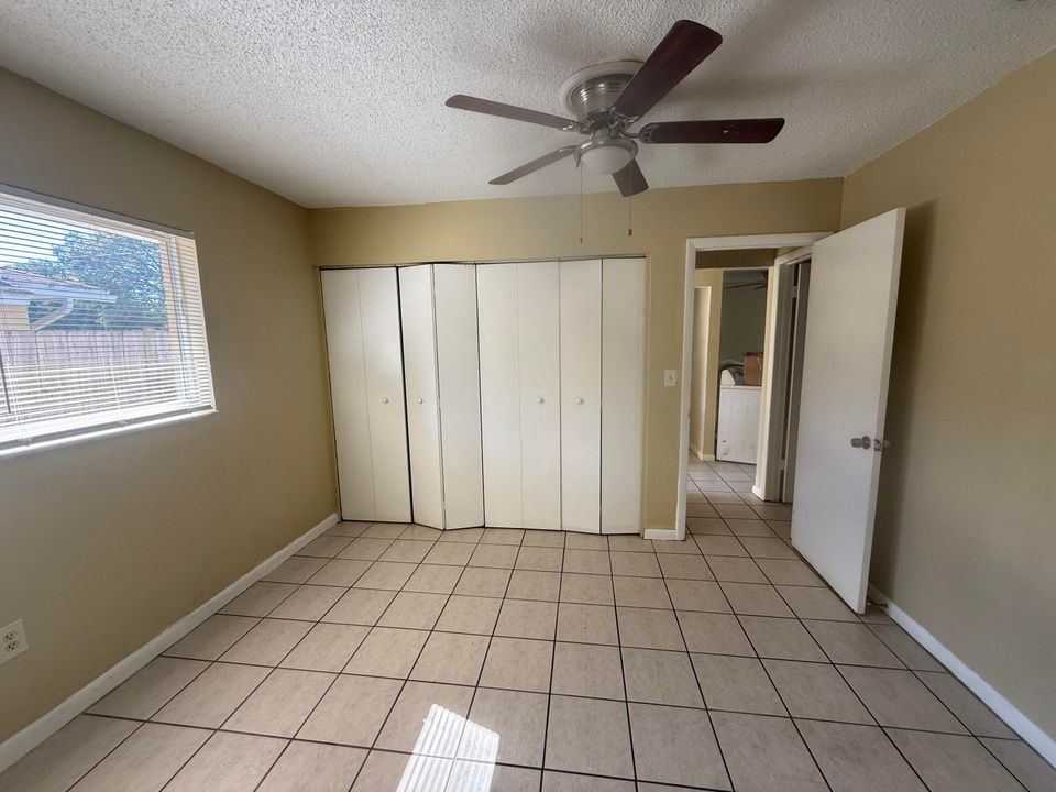 En Renta: $1,650 (2 camas, 2 baños, 2040 Pies cuadrados)