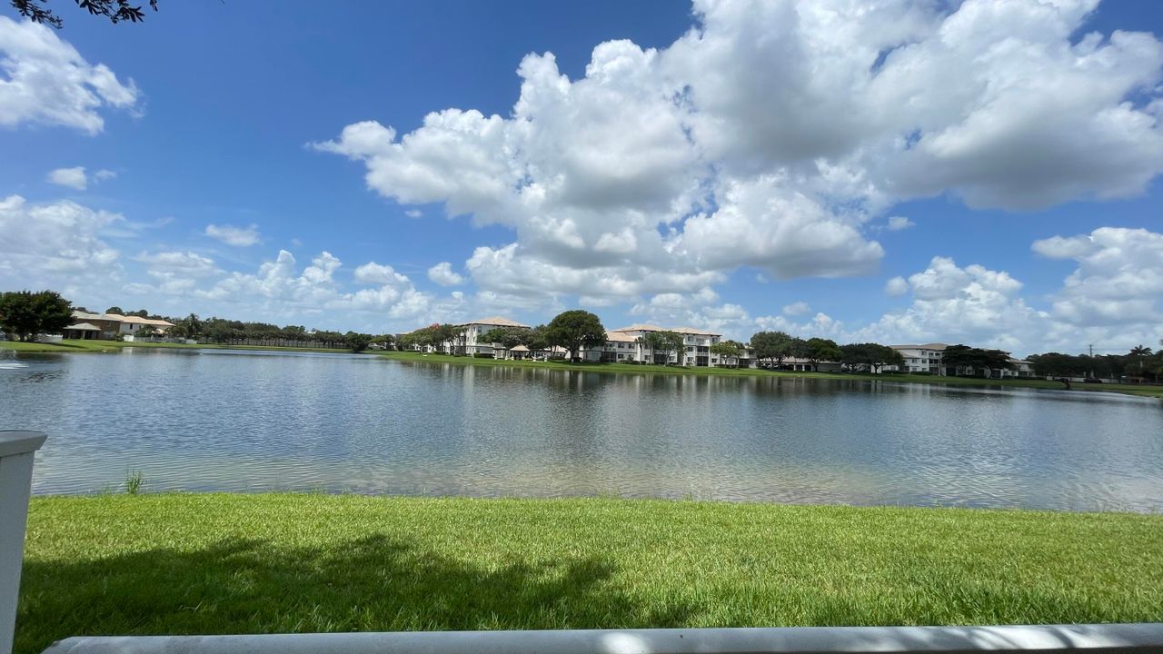 For Rent: $2,795 (3 beds, 2 baths, 1478 Square Feet)