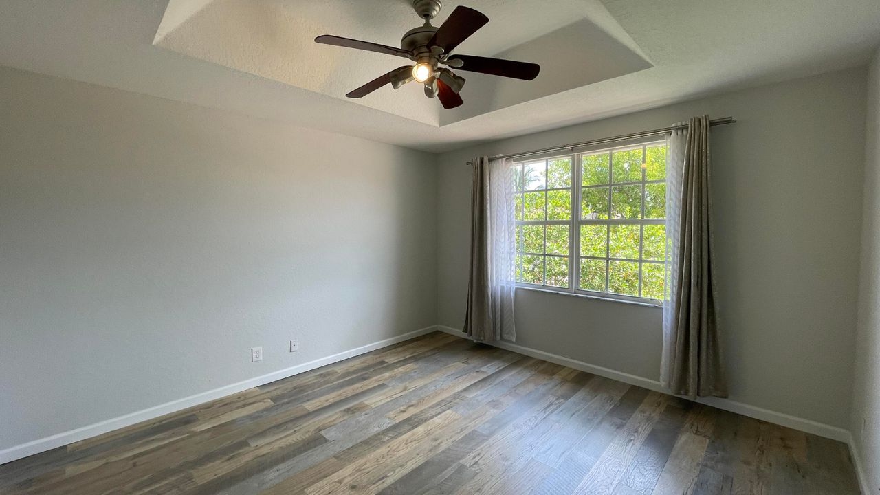 For Rent: $2,795 (3 beds, 2 baths, 1478 Square Feet)