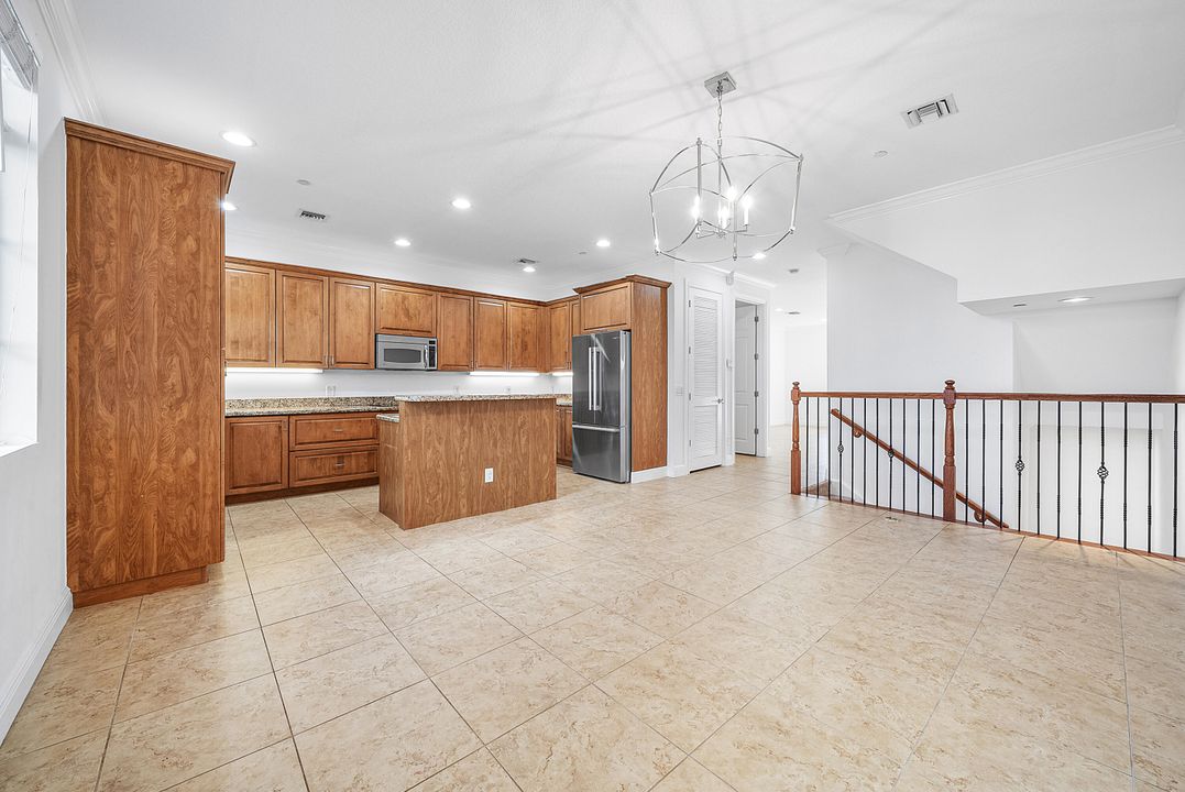 待售: $799,000 (3 贝兹, 3 浴室, 2562 平方英尺)