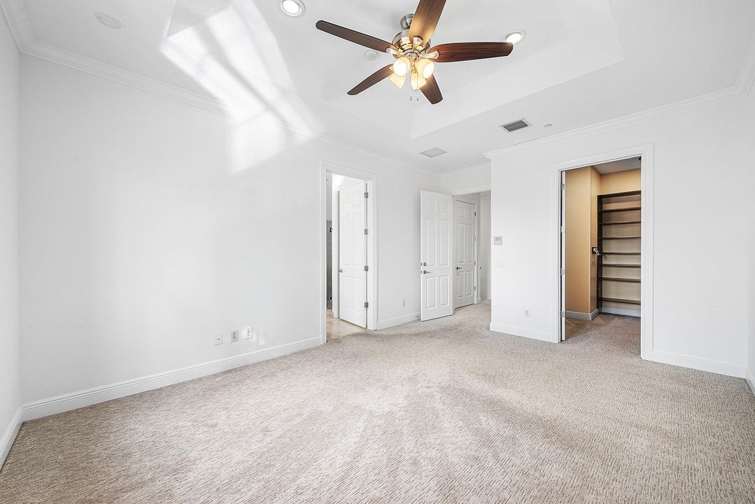 待售: $799,000 (3 贝兹, 3 浴室, 2562 平方英尺)