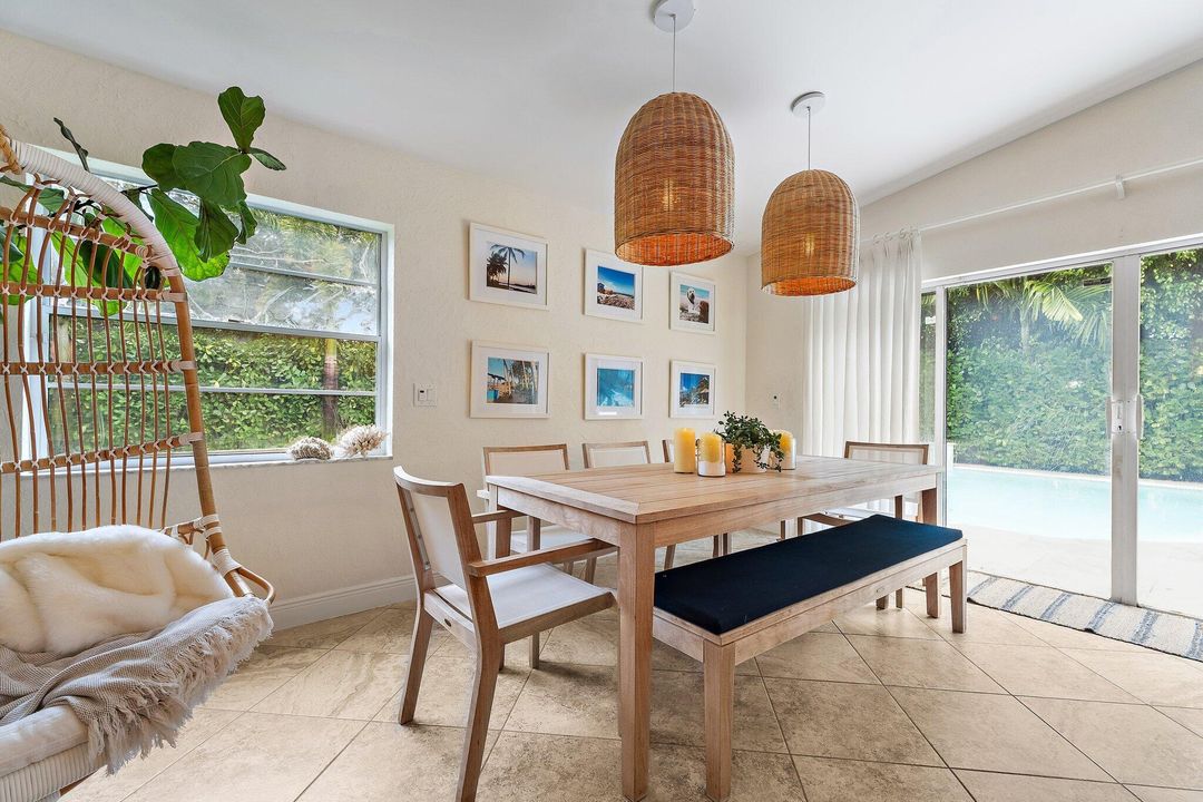 For Sale: $825,000 (3 beds, 2 baths, 1761 Square Feet)