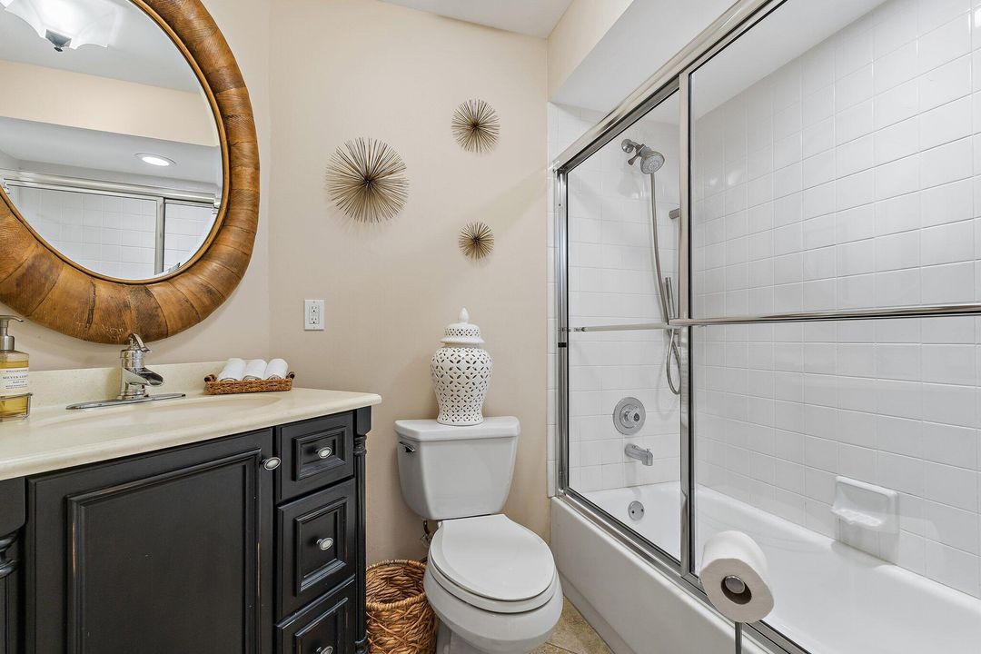 For Sale: $825,000 (3 beds, 2 baths, 1761 Square Feet)