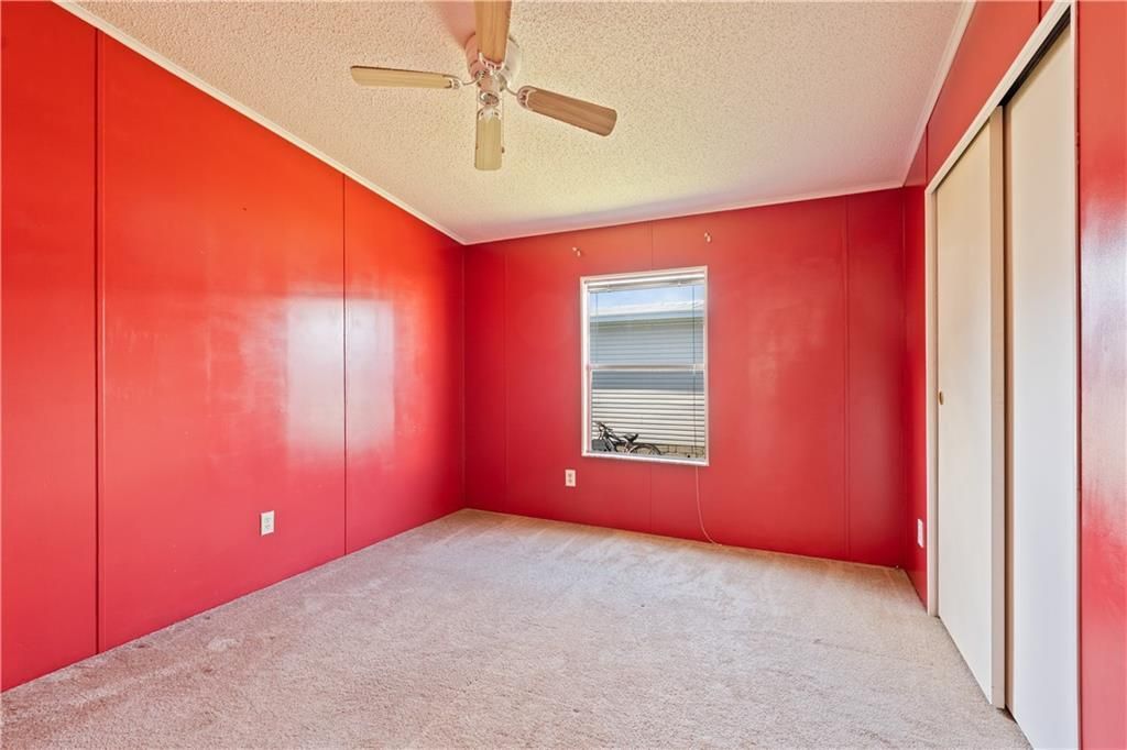 For Sale: $203,000 (2 beds, 2 baths, 1173 Square Feet)