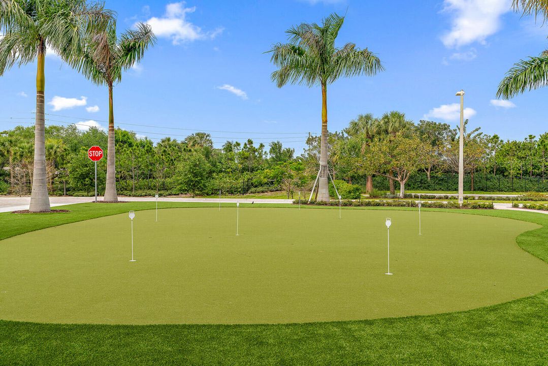 En Venta: $3,650,000 (3 camas, 3 baños, 3282 Pies cuadrados)