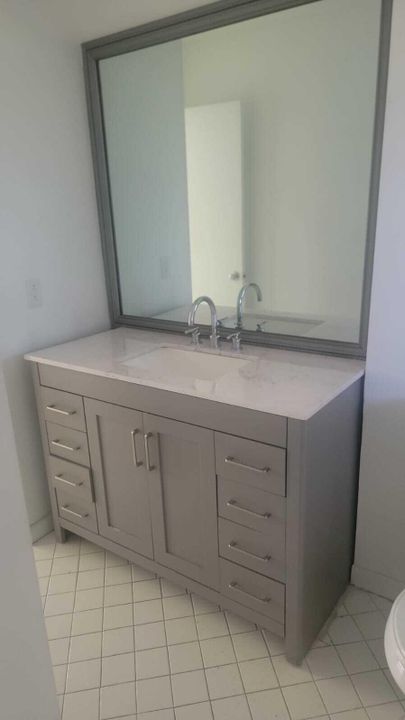 出租: $1,650 (1 贝兹, 1 浴室, 728 平方英尺)