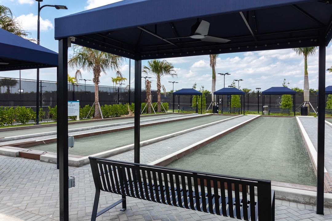 En Venta: $499,999 (2 camas, 2 baños, 1599 Pies cuadrados)