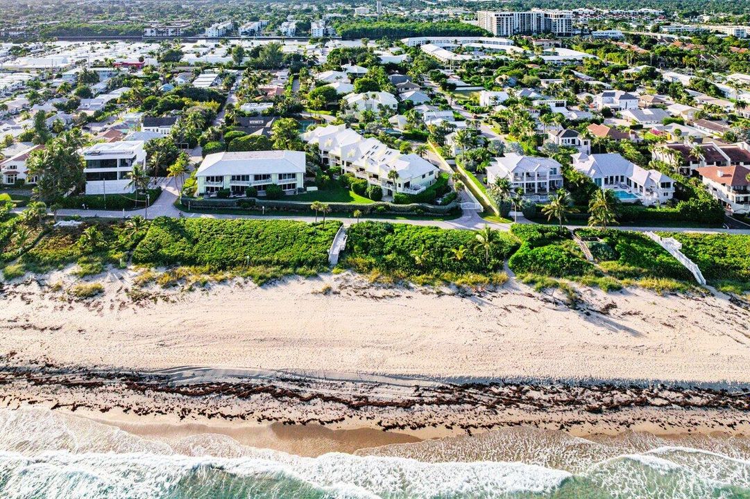 For Sale: $1,595,000 (3 beds, 3 baths, 2520 Square Feet)