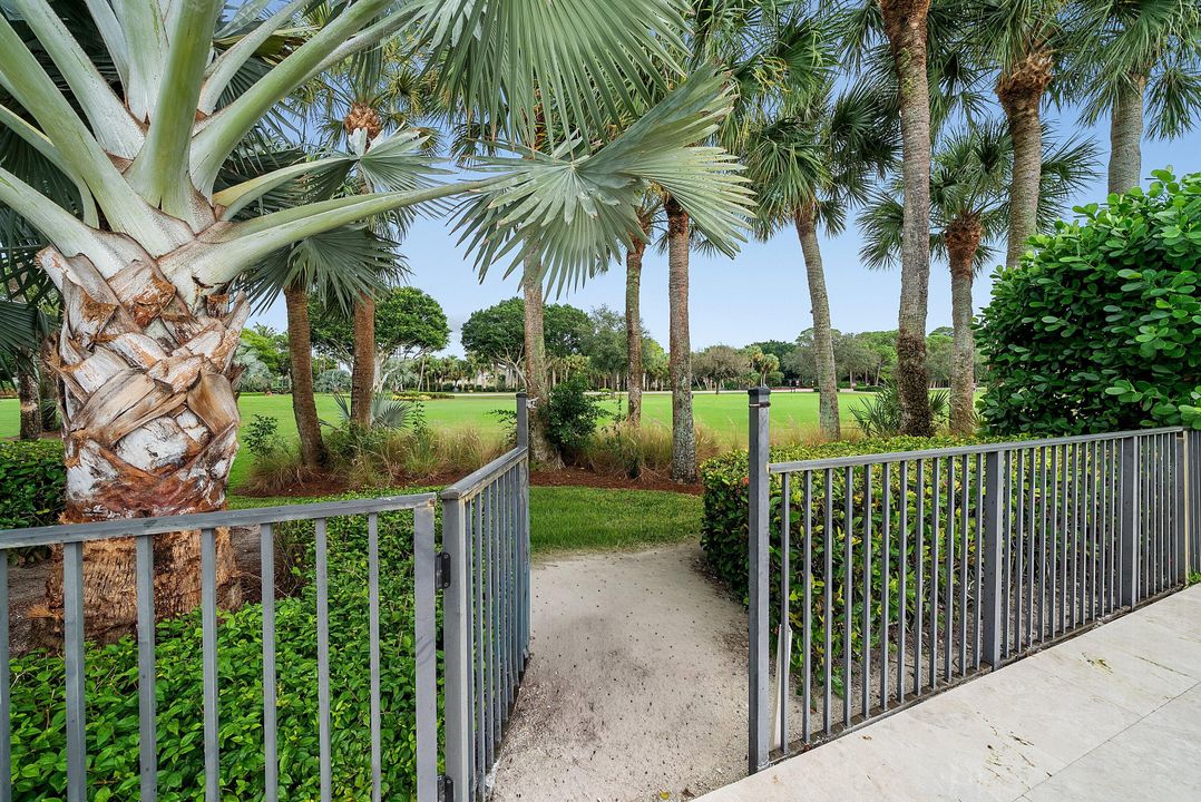 En Venta: $2,395,000 (3 camas, 4 baños, 2676 Pies cuadrados)