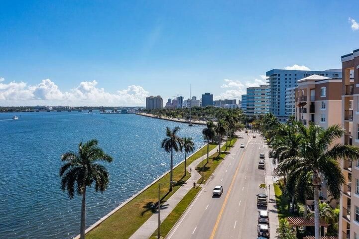 For Rent: $3,350 (3 beds, 2 baths, 1237 Square Feet)