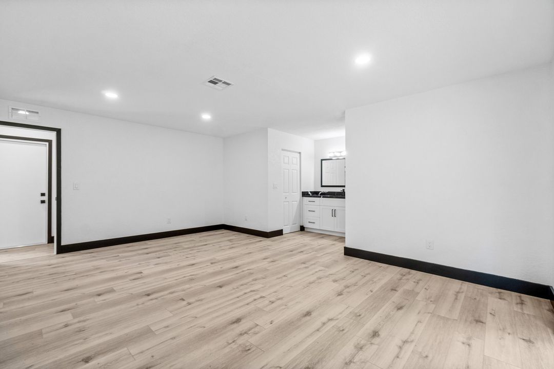 For Sale: $474,900 (3 beds, 2 baths, 1515 Square Feet)