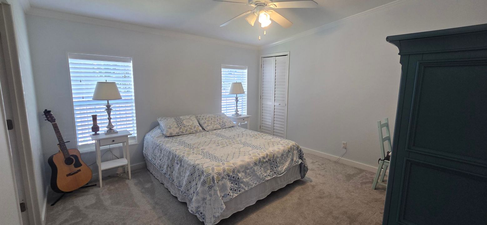 На продажу: $289,900 (3 спален, 2 ванн, 1186 Квадратных фут)