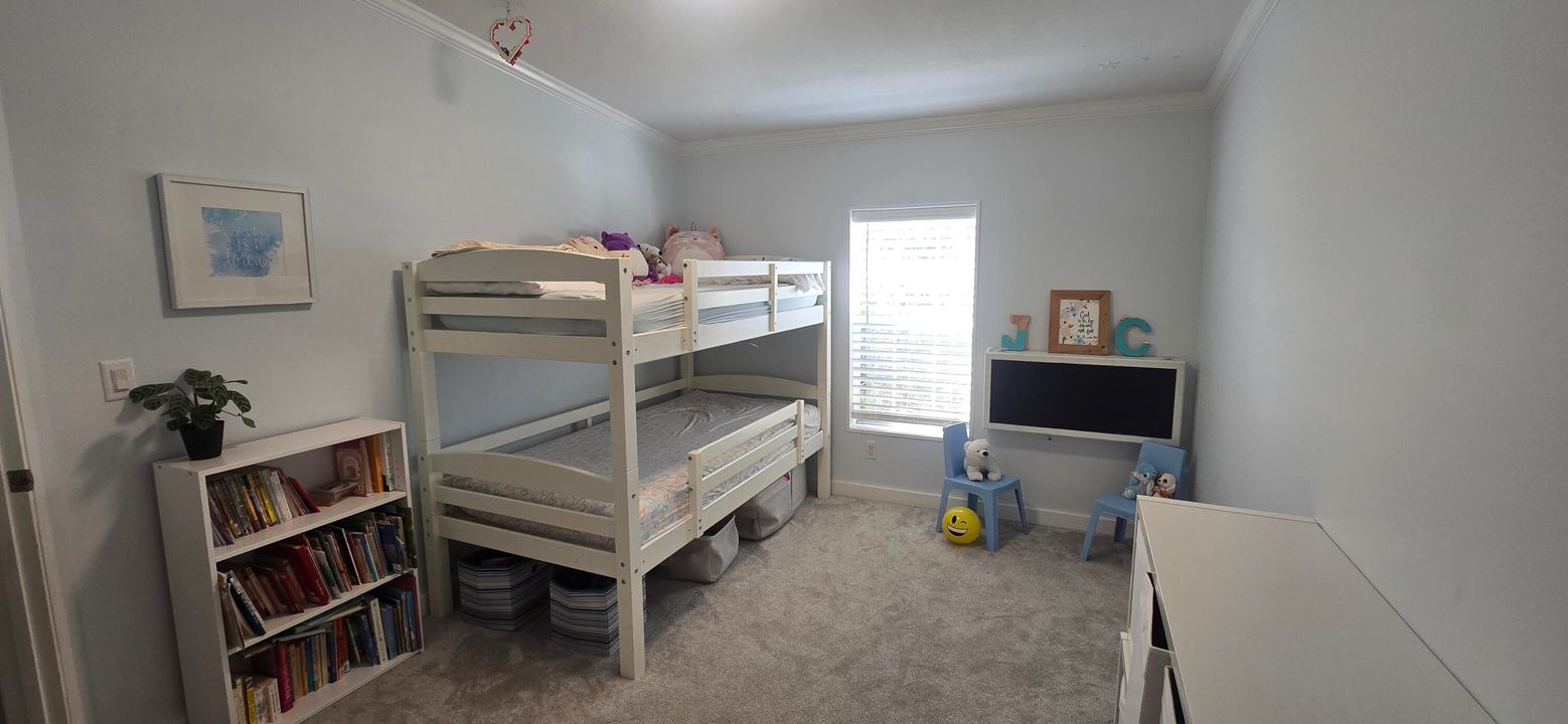 На продажу: $289,900 (3 спален, 2 ванн, 1186 Квадратных фут)