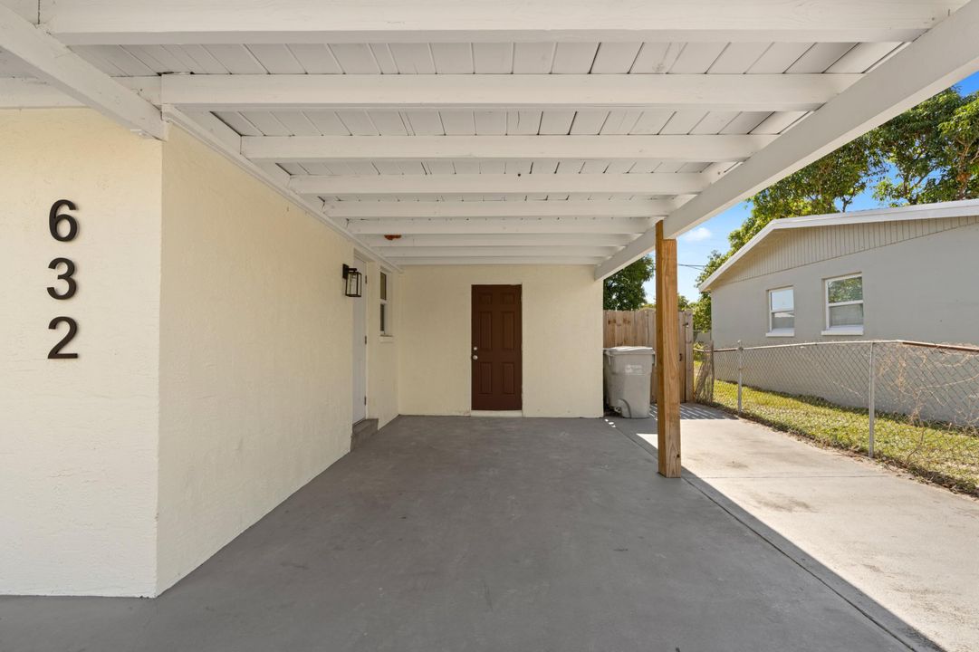 待售: $350,000 (3 贝兹, 2 浴室, 1020 平方英尺)