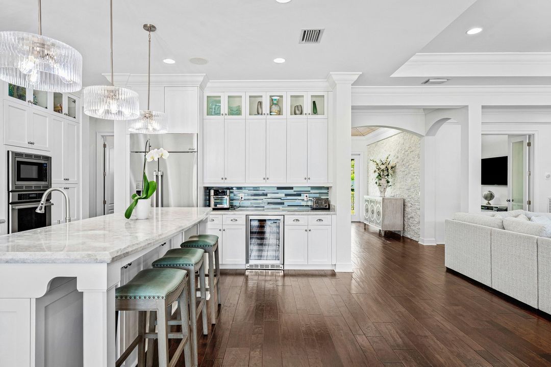 На продажу: $3,795,000 (3 спален, 3 ванн, 2924 Квадратных фут)