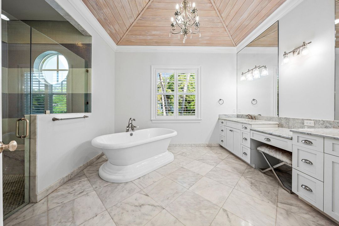 На продажу: $3,795,000 (3 спален, 3 ванн, 2924 Квадратных фут)