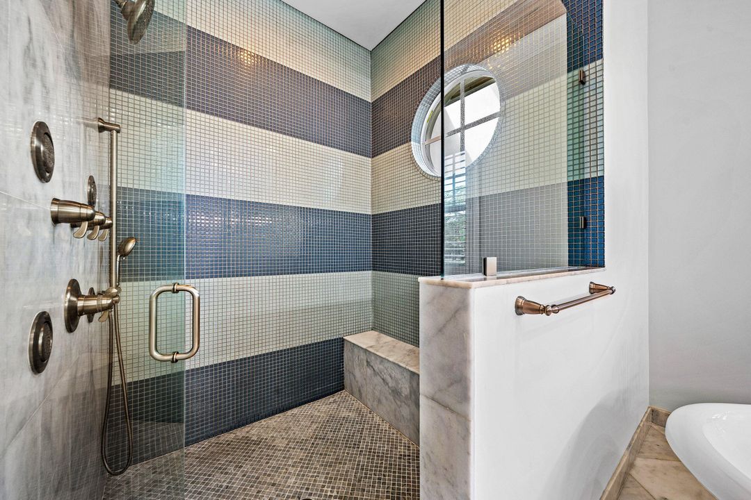 На продажу: $3,795,000 (3 спален, 3 ванн, 2924 Квадратных фут)